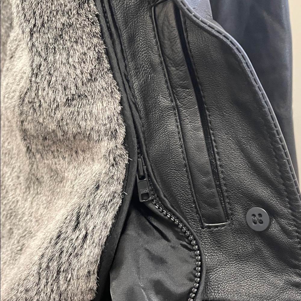 Danier - Classic 90s Vintage Button Down LeatherJacket With Liner - Black S - Picture 5 of 14